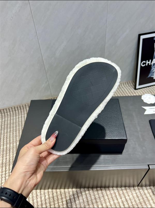 20251128184435325 250